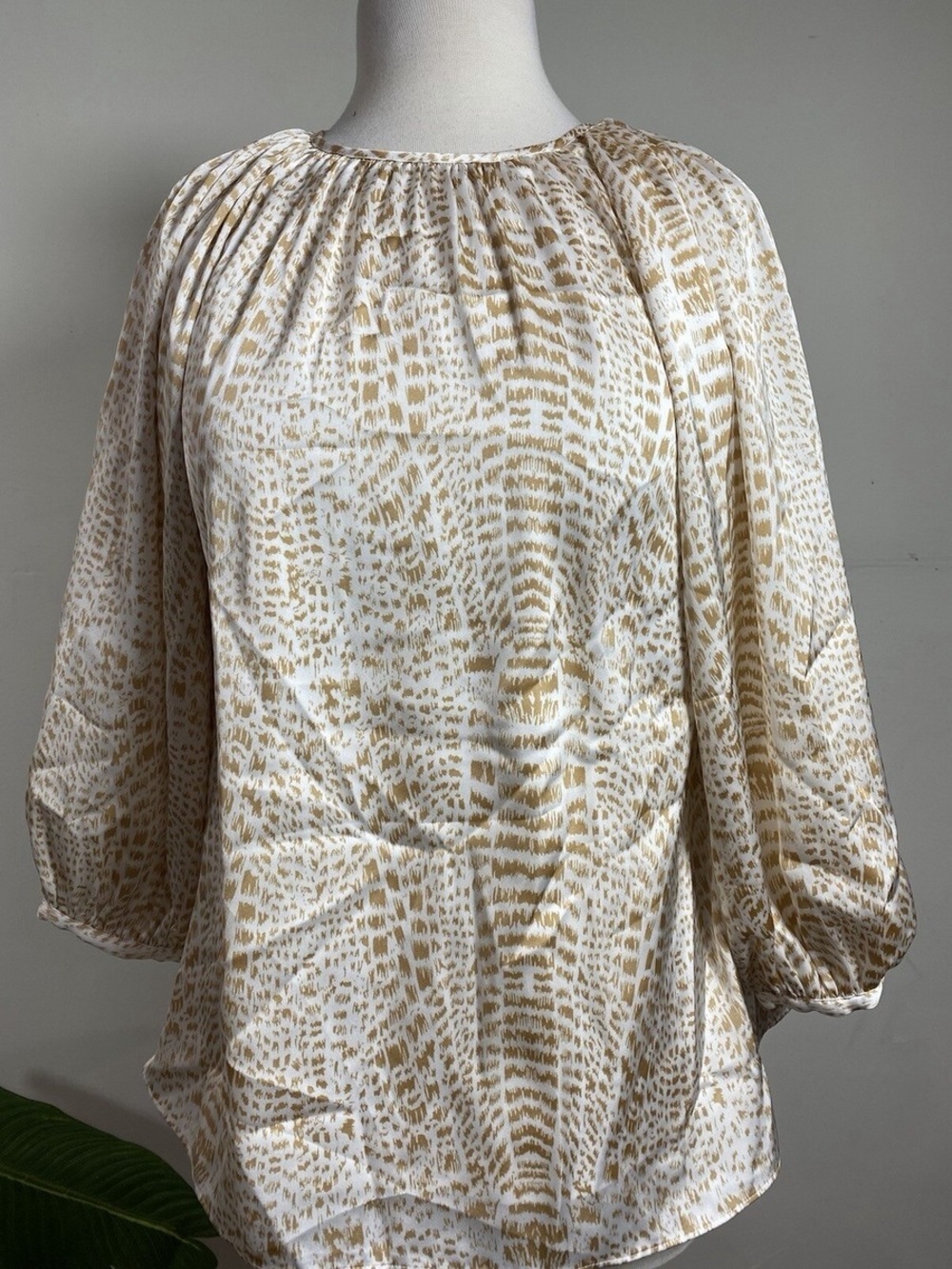 Women's Cream Blouse with Tan Abstract Print and Balloon Sleeves